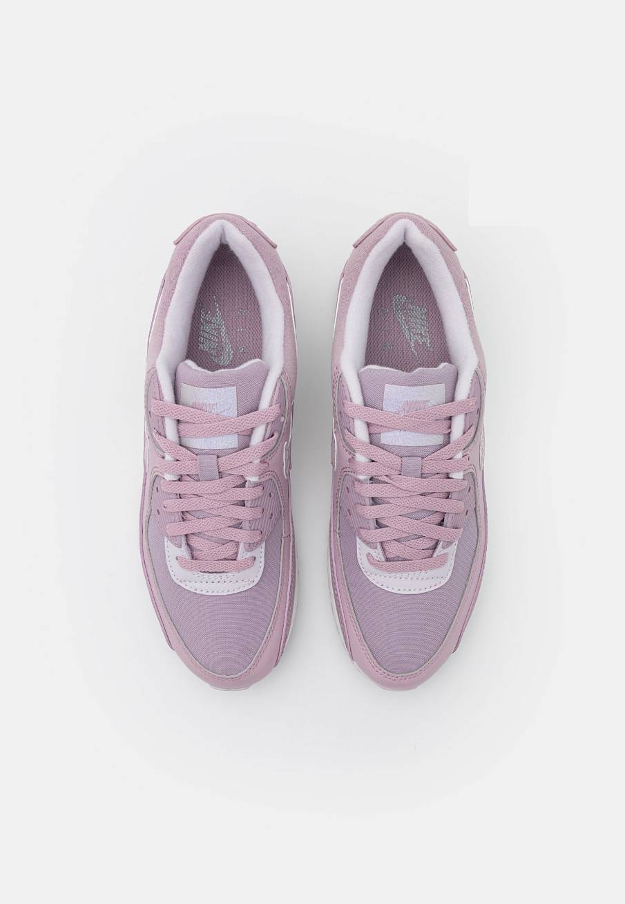 Фото № 4 с приближением к товару «‎Nike Air Max 90 »