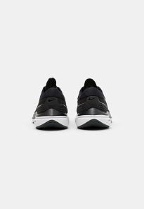 Фото № 2 с приближением к товару «‎Nike Air Zoom Vomero 15»