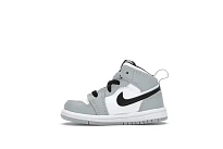 Фото № 3 с приближением к товару «‎Jordan 1 Mid»