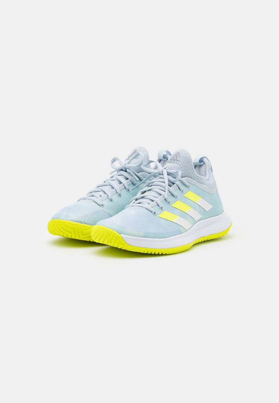 Фото № 2 с приближением к товару «‎Adidas Defiant Generation »