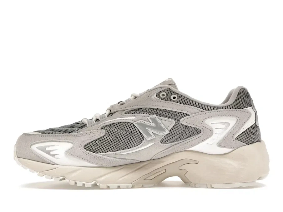 Фото № 3 с приближением к товару «‎New Balance 725»