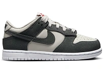 Фото № 1 с приближением к товару «‎Nike Dunk Low»