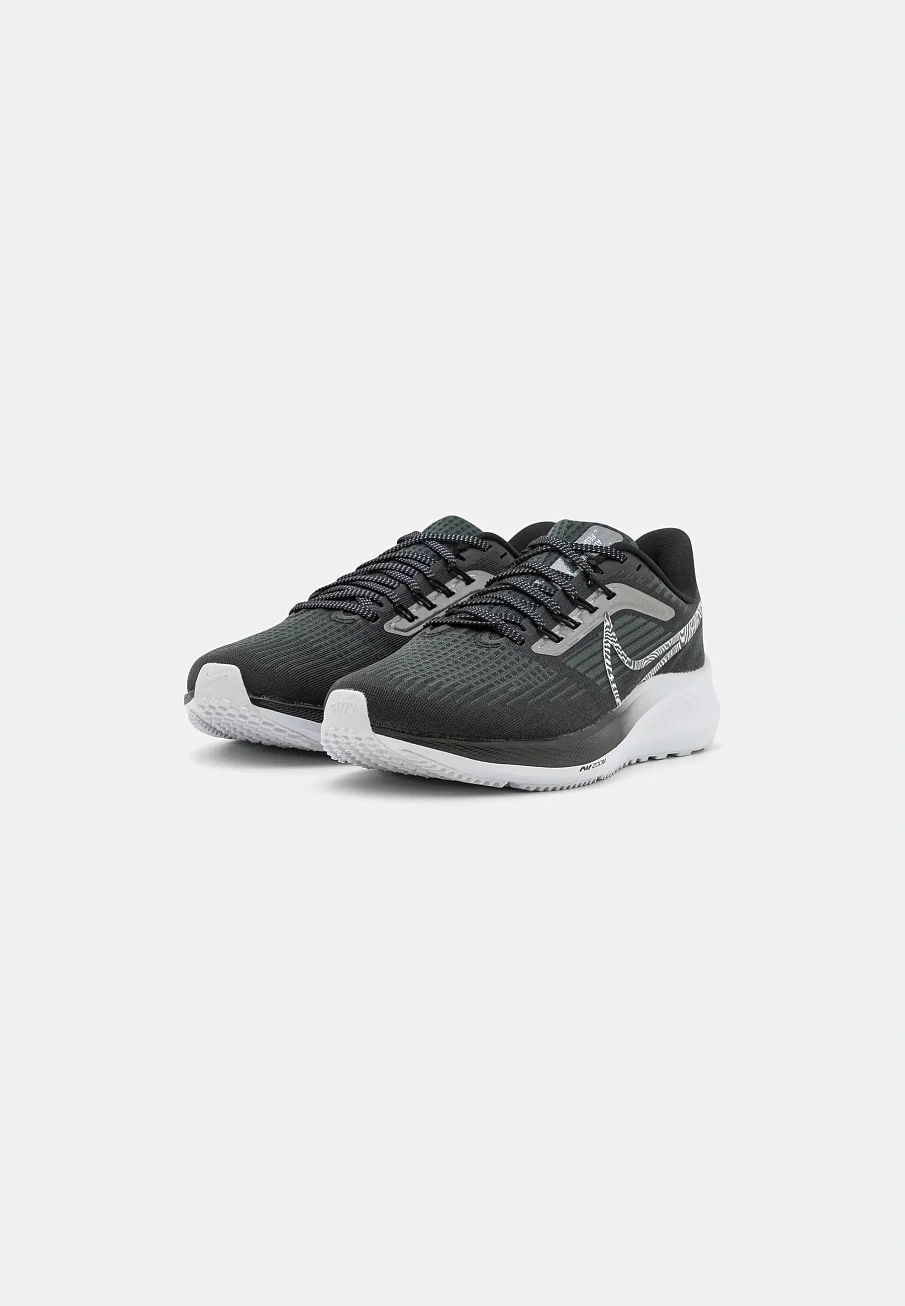Фото № 2 с приближением к товару «‎AIR ZOOM PEGASUS 39 PRM»