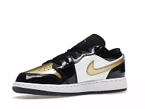 Фото № 4 с приближением к товару «‎Jordan 1 Low SE Gold Toe »