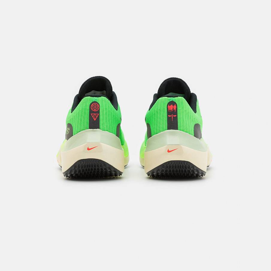 Фото № 2 с приближением к товару «‎Nike Zoom Fly 5 Hkne»