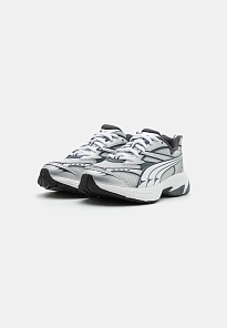 Фото № 2 с приближением к товару «‎MORPHIC»