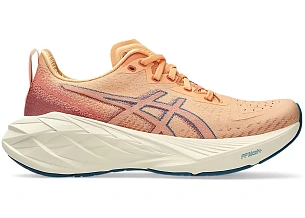 ASICS Novablast 4