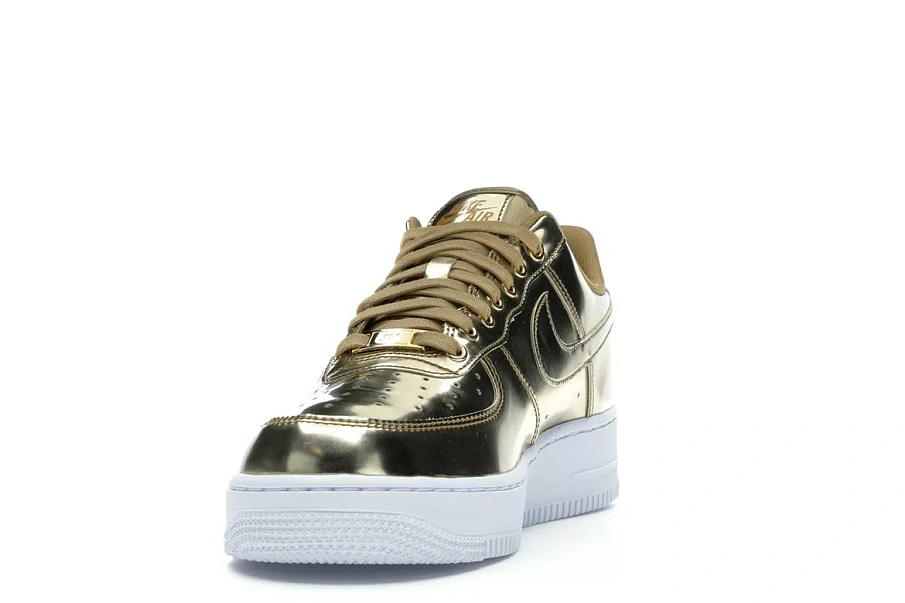 Фото № 2 с приближением к товару «‎Nike Air Force 1 Low Metallic Gold »