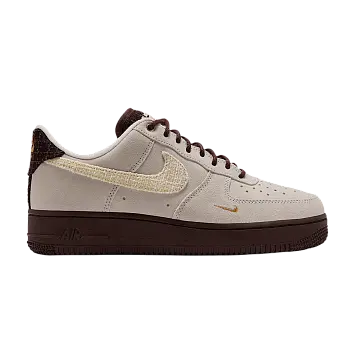 Nike Women's Air Force 1 07 Sail Mystic Dates Team Red Sail