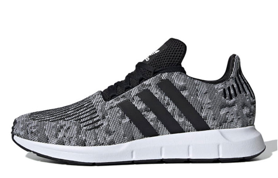 Фото № 1 с приближением к товару «‎adidas Originals Swift Run Shoes GreyWhite»