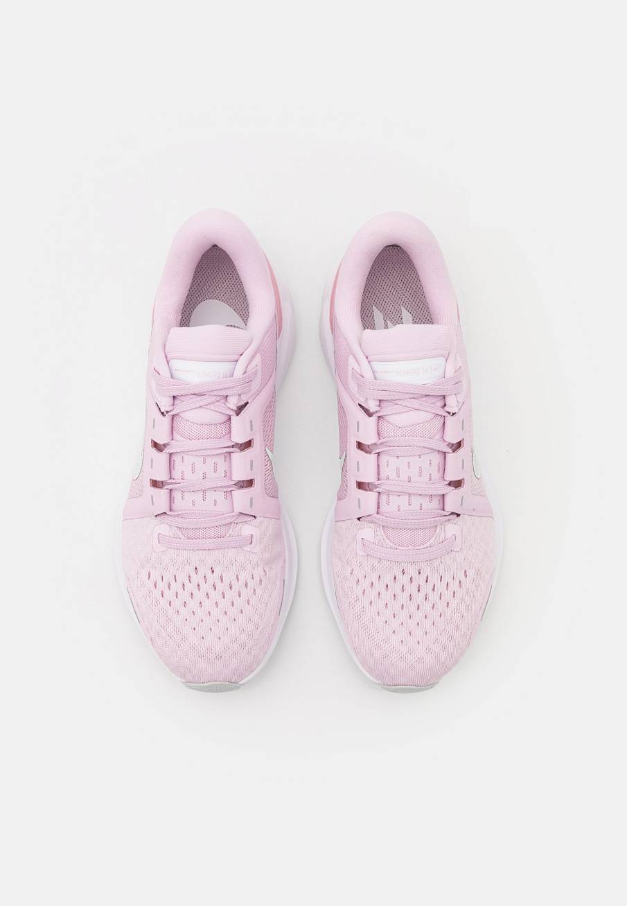 Фото № 4 с приближением к товару «‎Nike Air Zoom Vomero»