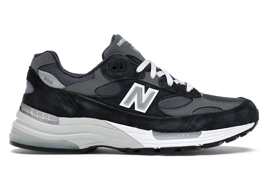 Фото № 1 с приближением к товару «‎New Balance 992»
