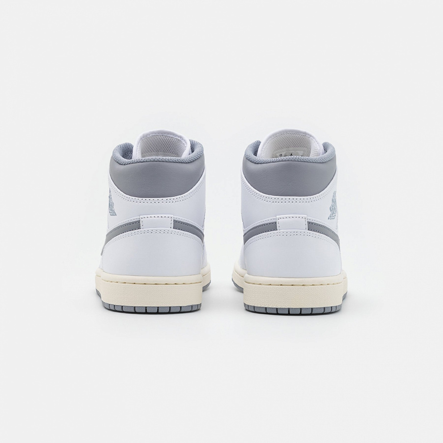 Фото № 5 с приближением к товару «‎Air Jordan 1 »