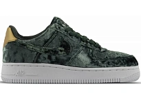 Фото № 1 с приближением к товару «‎Nike Air Force 1 Low Outdoor Green Velvet »