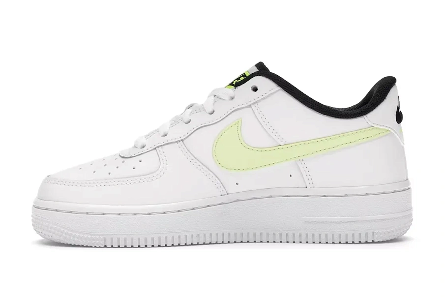 Фото № 3 с приближением к товару «‎Nike Air Force 1 Low»