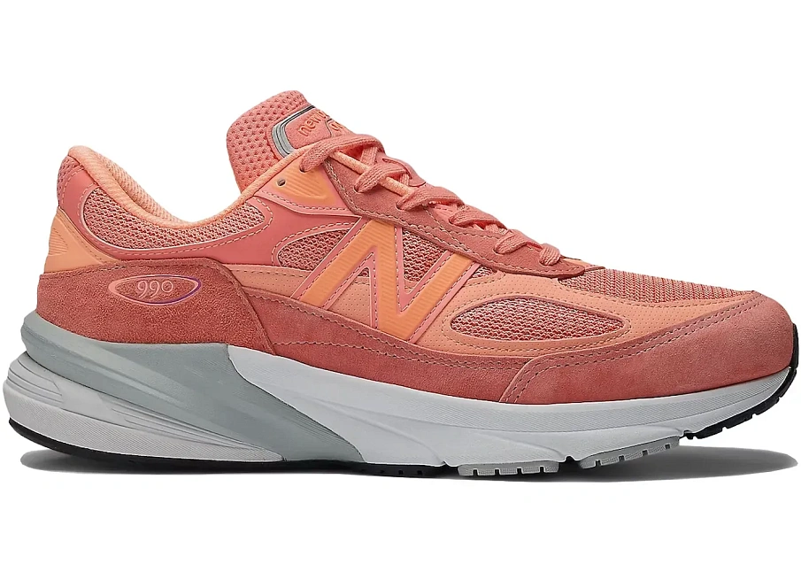 Фото № 1 с приближением к товару «‎New Balance 990v6»