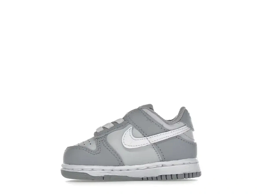 Фото № 3 с приближением к товару «‎Nike Dunk Low»