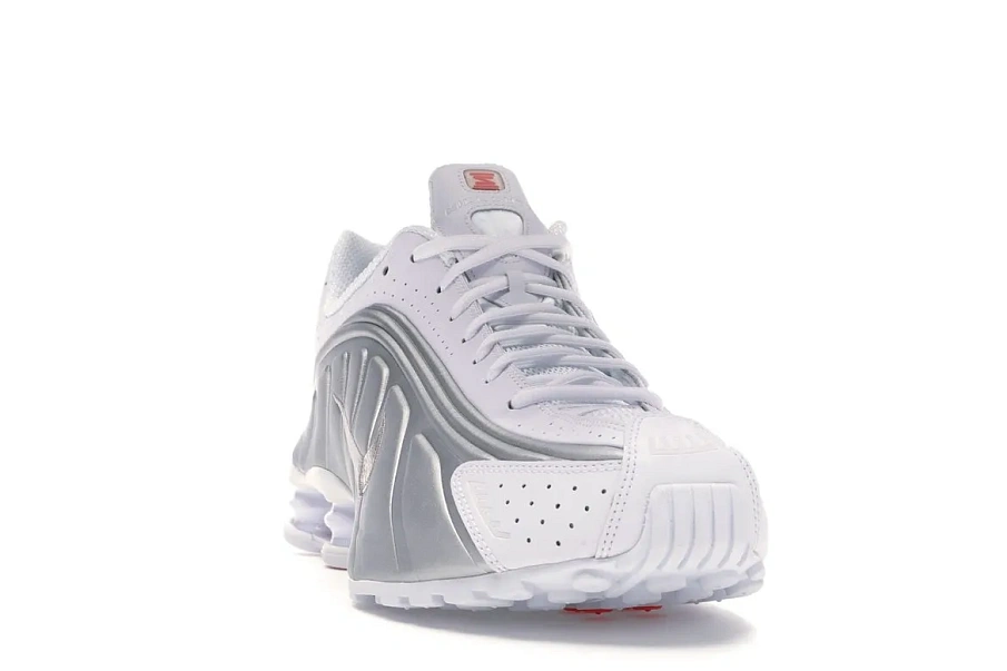 Фото № 2 с приближением к товару «‎Nike Shox R4 White Metallic Silver»