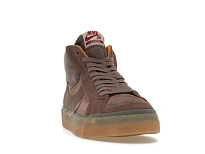 Фото № 2 с приближением к товару «‎Nike SB Zoom Blazer Mid PRM Plus Plum Eclipse Gum»