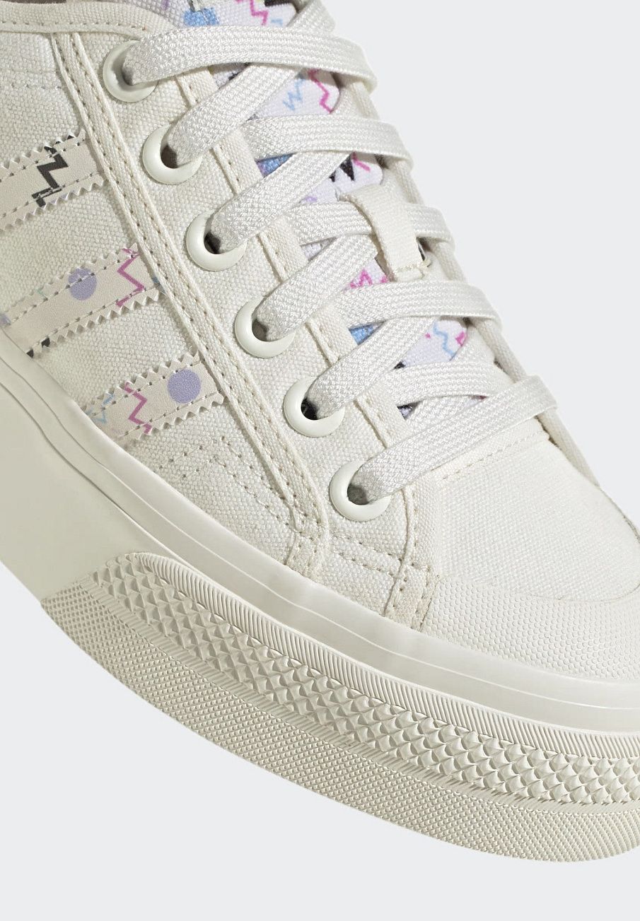 Фото № 5 с приближением к товару «‎Adidas Nizza »