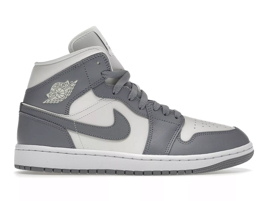 Фото № 1 с приближением к товару «‎Jordan 1 Mid Stealth »