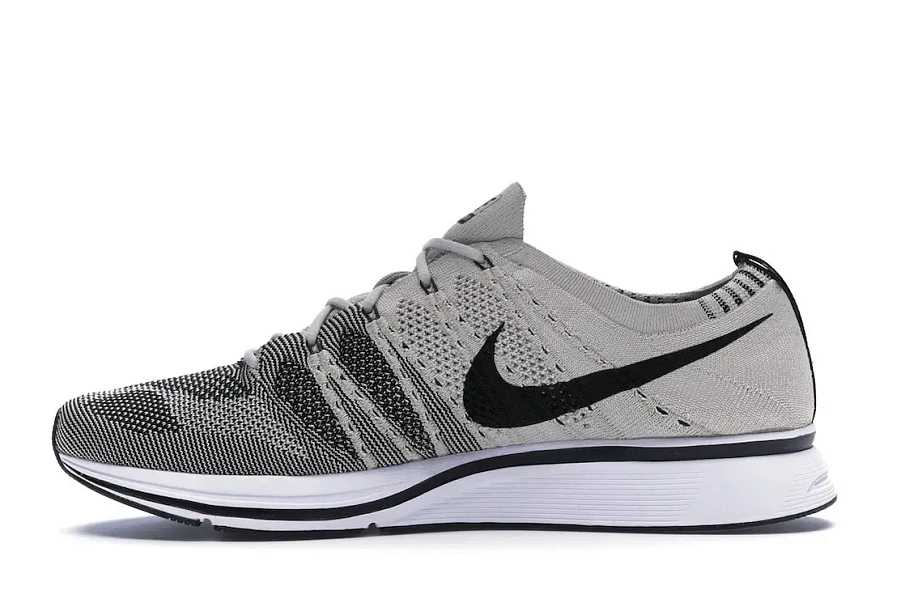 Фото № 3 с приближением к товару «‎Nike Flyknit Trainer Pale Grey»