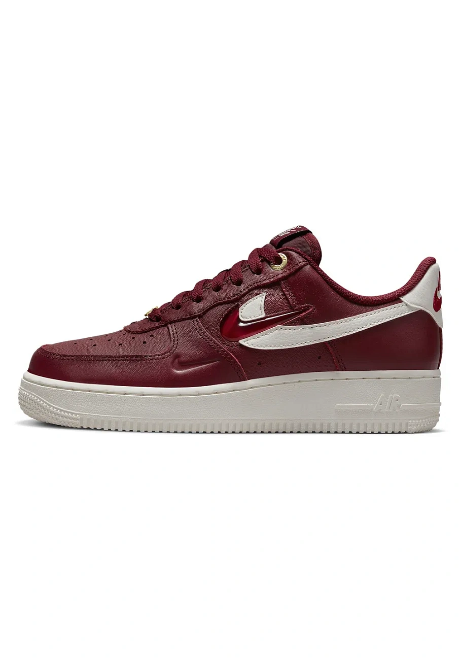 Фото № 1 с приближением к товару «‎Nike Air Force 1 '07 Premium»