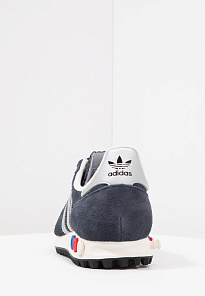 Фото № 4 с приближением к товару «‎Adidas LA Trainer OG »