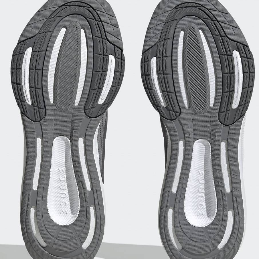 Фото № 5 с приближением к товару «‎Adidas Ultrabounce»