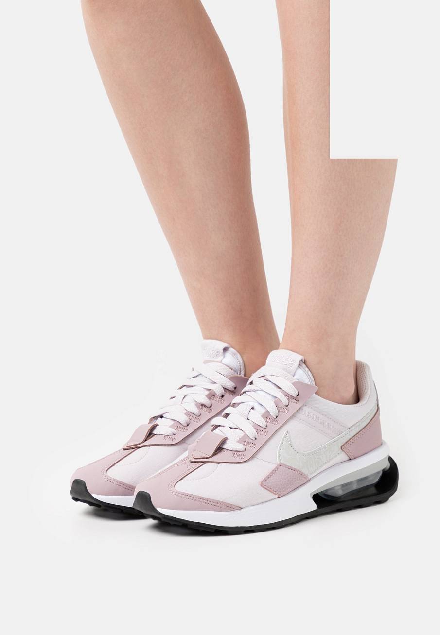Фото № 1 с приближением к товару «‎Nike Air Max Pre-Day »