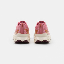 Фото № 3 с приближением к товару «‎Asics Novablast 2»