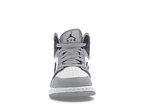 Фото № 2 с приближением к товару «‎Jordan 1 Mid»