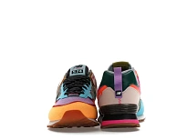 Фото № 2 с приближением к товару «‎New Balance 574v2»
