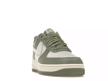 Nike Air Force 1 Low '07 LX Mica Green Coconut Milk - 6