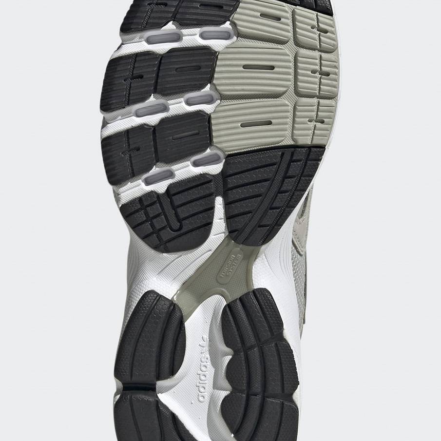 Фото № 5 с приближением к товару «‎Adidas Astir W »