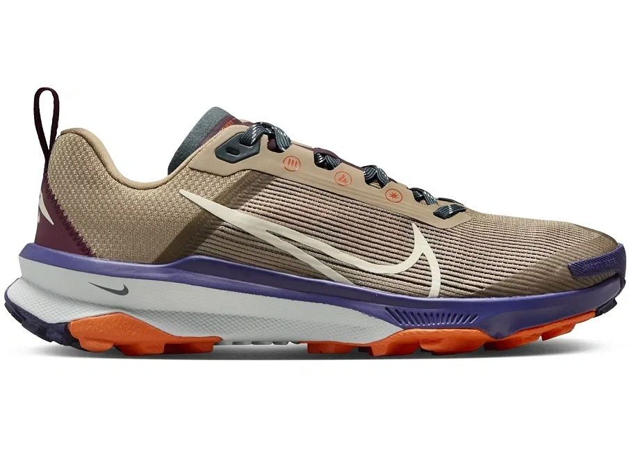Фото № 1 с приближением к товару «‎Nike React Terra Kiger 9»