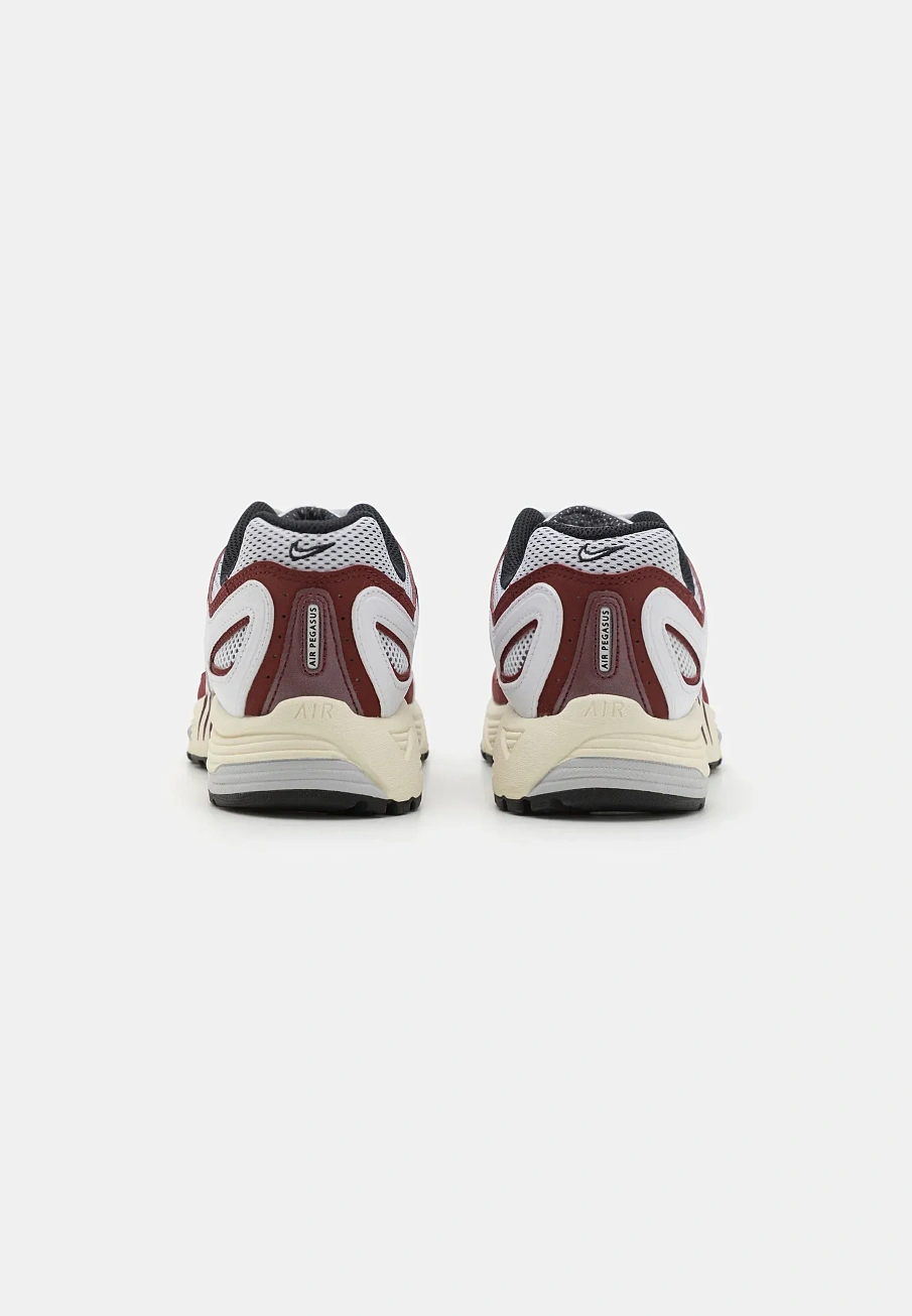 Фото № 3 с приближением к товару «‎AIR PEGASUS 2005»