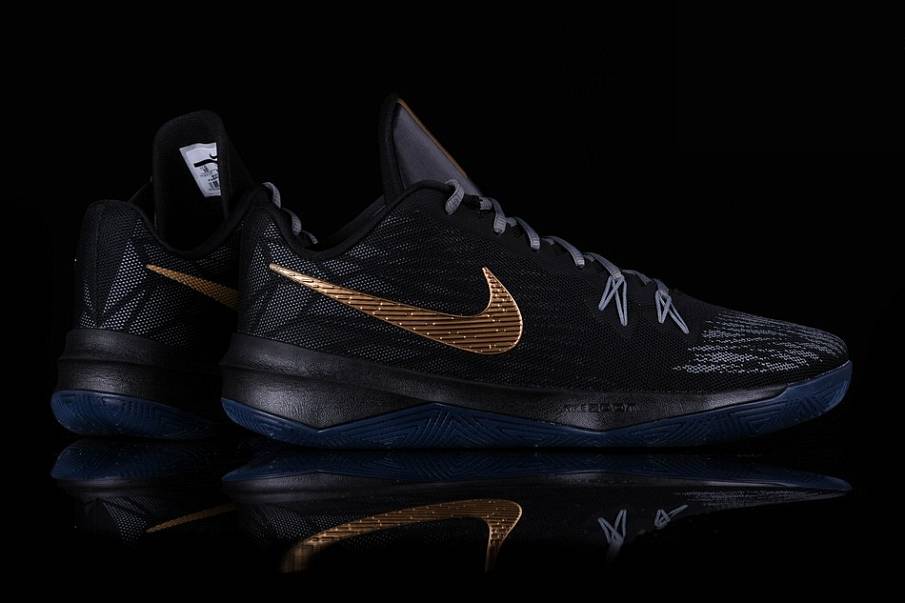 Фото № 2 с приближением к товару «‎Nike Zoom Evidence II »