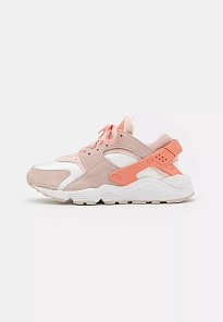 Фото № 2 с приближением к товару «‎AIR HUARACHE MN»