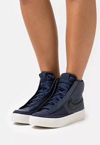 Фото № 4 с приближением к товару «‎BLAZER MID VICTORY»