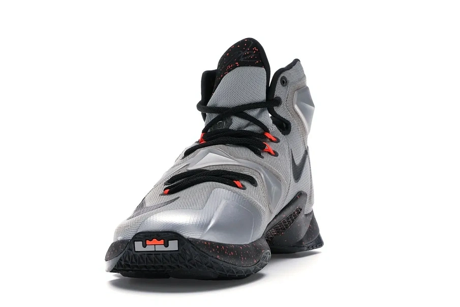 Фото № 4 с приближением к товару «‎Nike LeBron 13 Lava»