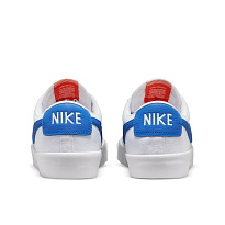 Фото № 4 с приближением к товару «‎Nike Varsity »