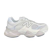 Фото № 1 с приближением к товару «‎New Balance 9060 Big Kid Beige White»