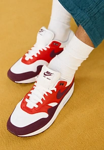 Фото № 2 с приближением к товару «‎AIR MAX 1 »