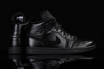 Фото № 4 с приближением к товару «‎Nike Air Jordan 1 Retro Triple »