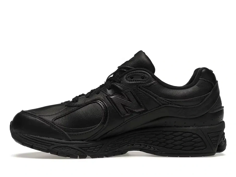 Фото № 3 с приближением к товару «‎New Balance 2002R»
