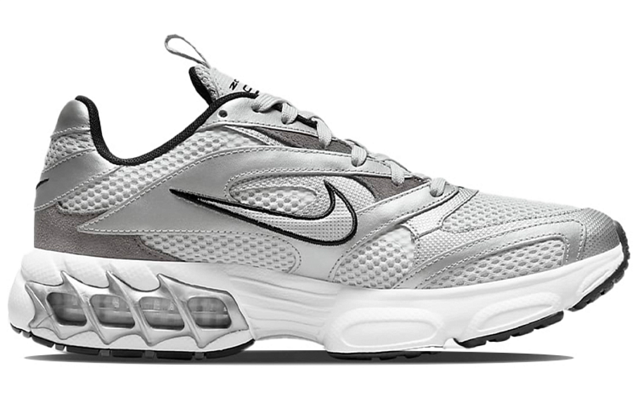Фото № 2 с приближением к товару «‎Nike Wmns Zoom Air Fire Low-Top Running Shoes WhiteSilver»