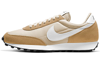 Фото № 1 с приближением к товару «‎Nike Daybreak Wmns Beige»