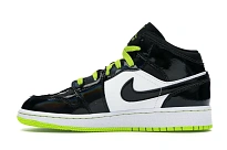 Фото № 3 с приближением к товару «‎Jordan 1 Mid Black Cyber Mystic Green »