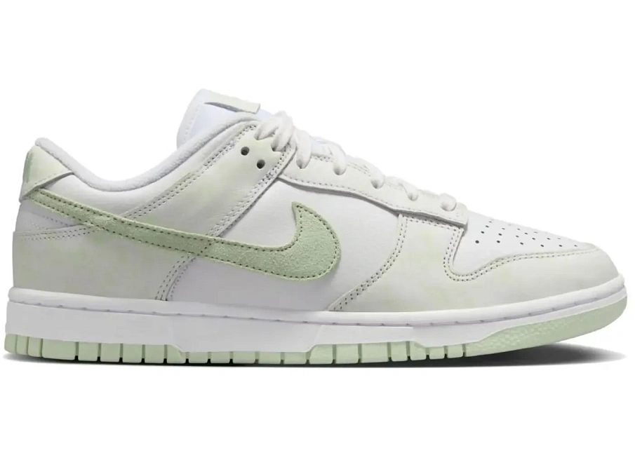 Фото № 1 с приближением к товару «‎Nike Dunk Low»